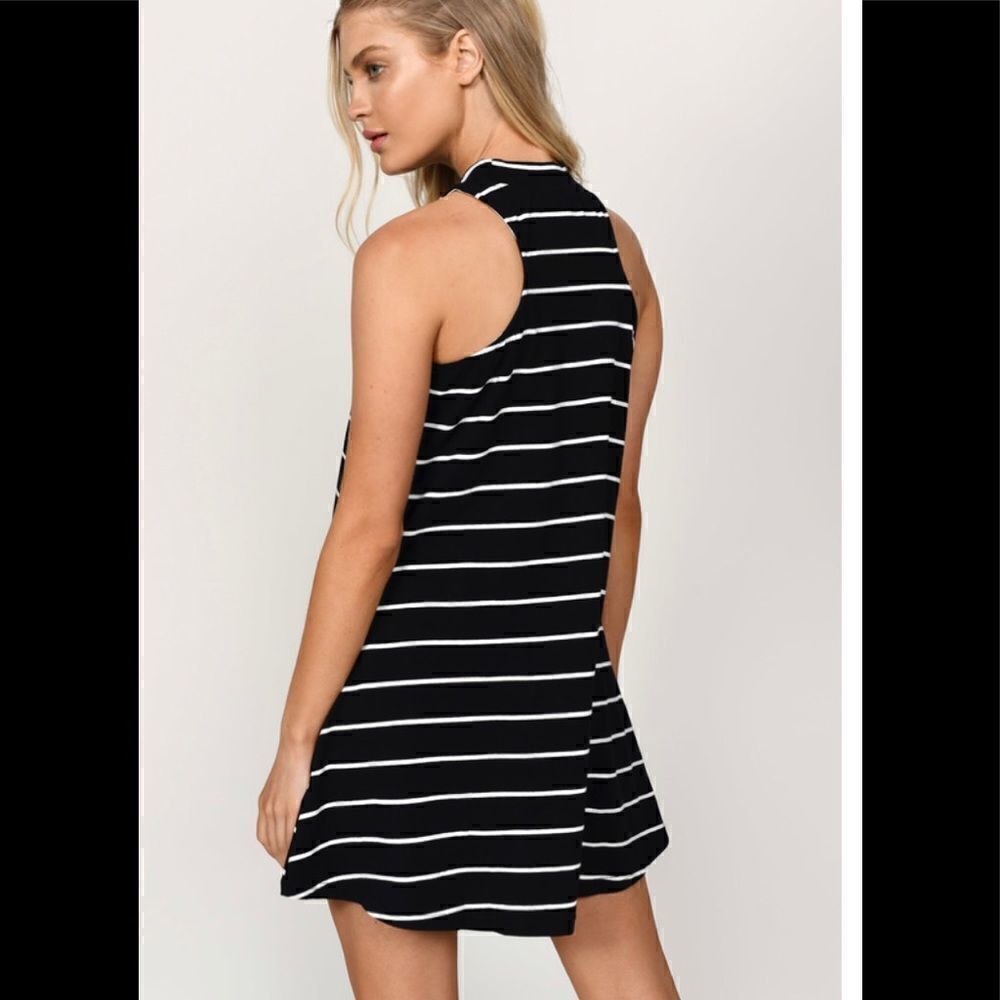 TOBI PENCIL ME IN SHIFT DRESS - Picture 3 of 7